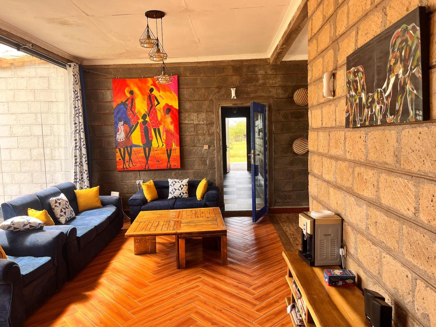 Amboseli Glass House Oloitokitok Exterior photo