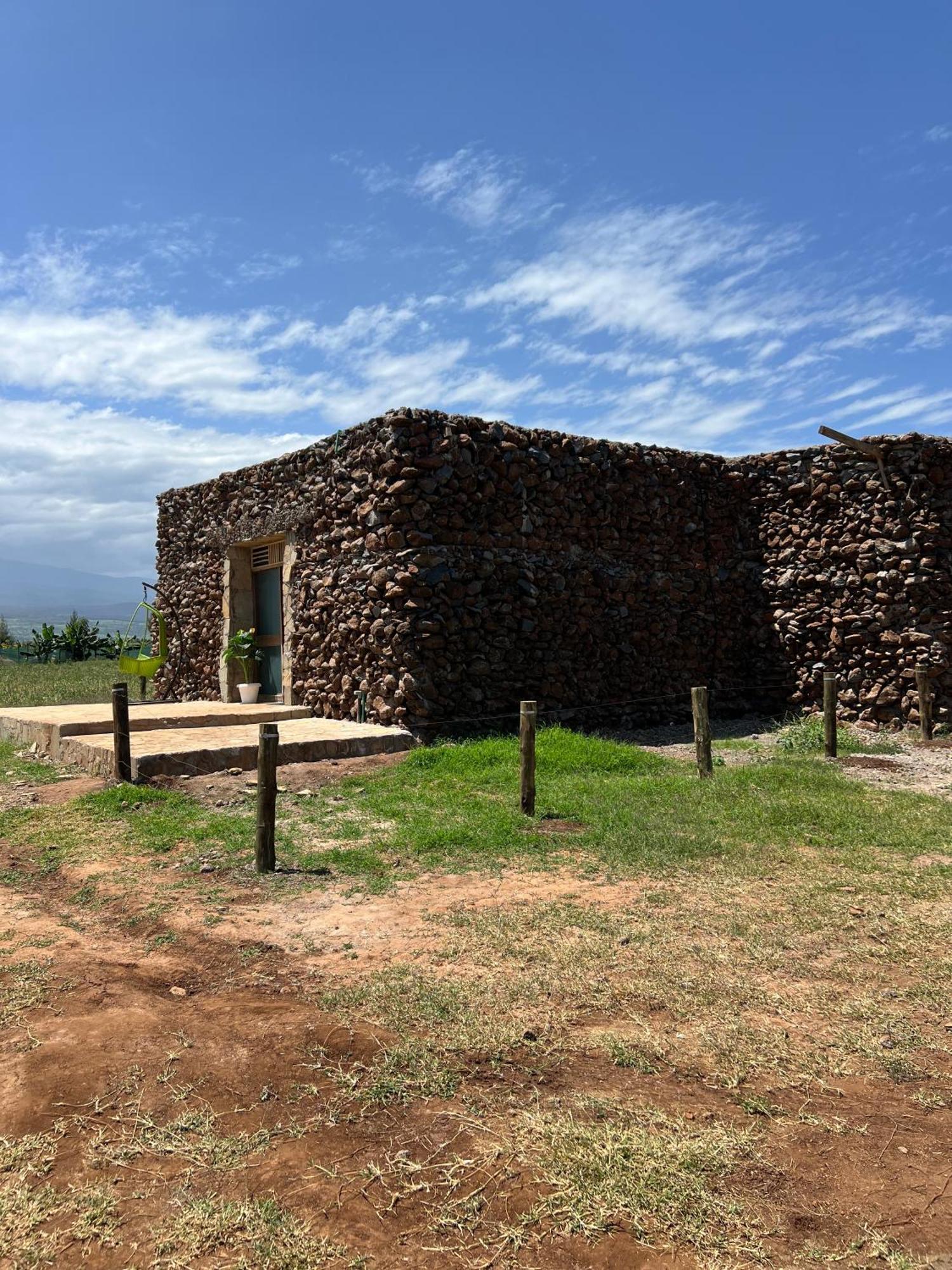 Amboseli Glass House Oloitokitok Exterior photo