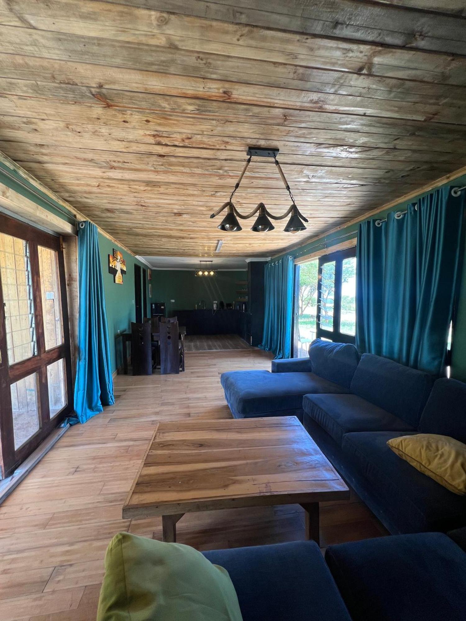 Amboseli Glass House Oloitokitok Exterior photo