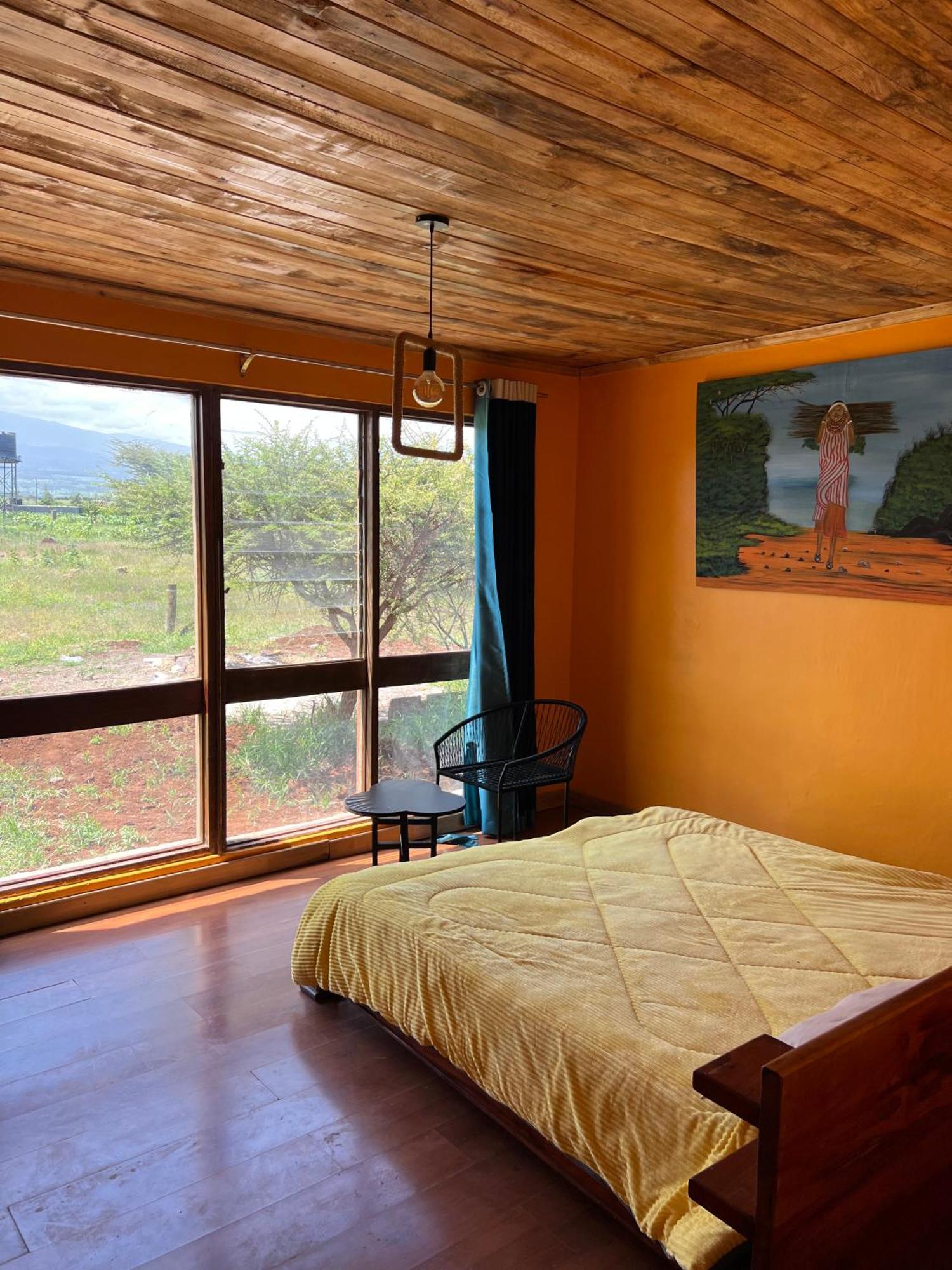Amboseli Glass House Oloitokitok Exterior photo